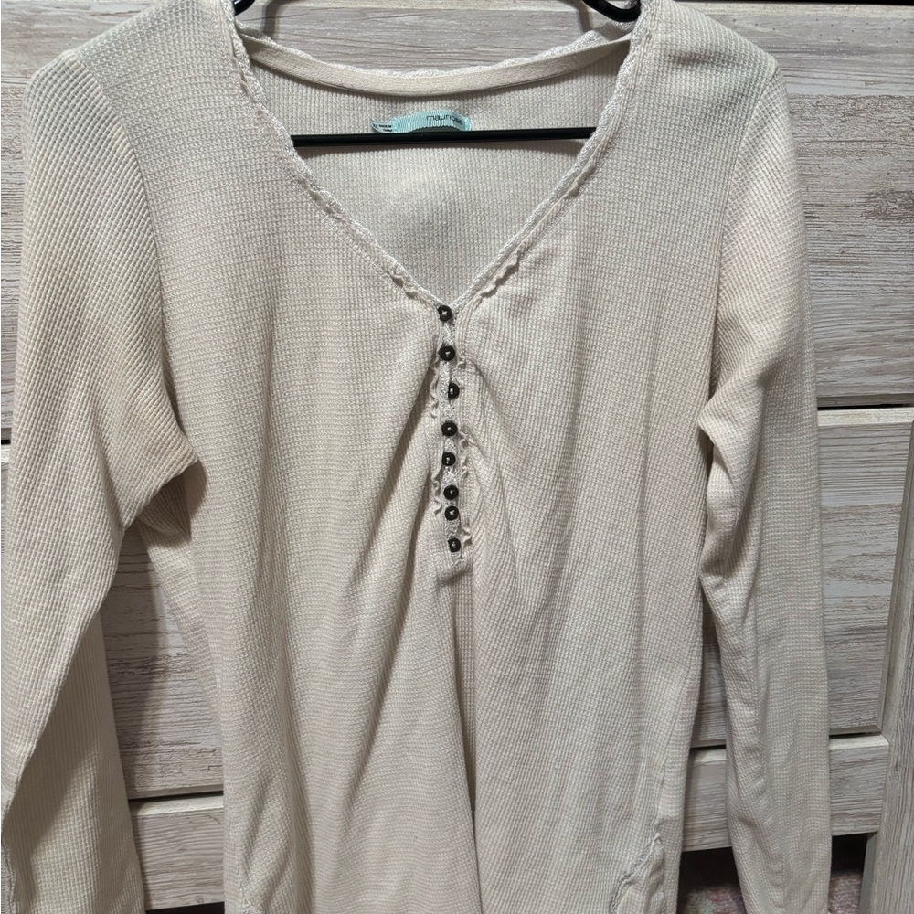 Women's Maurice’s Cream Long Sleeve Top
